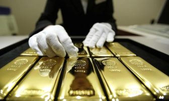 gold investments pros and cons