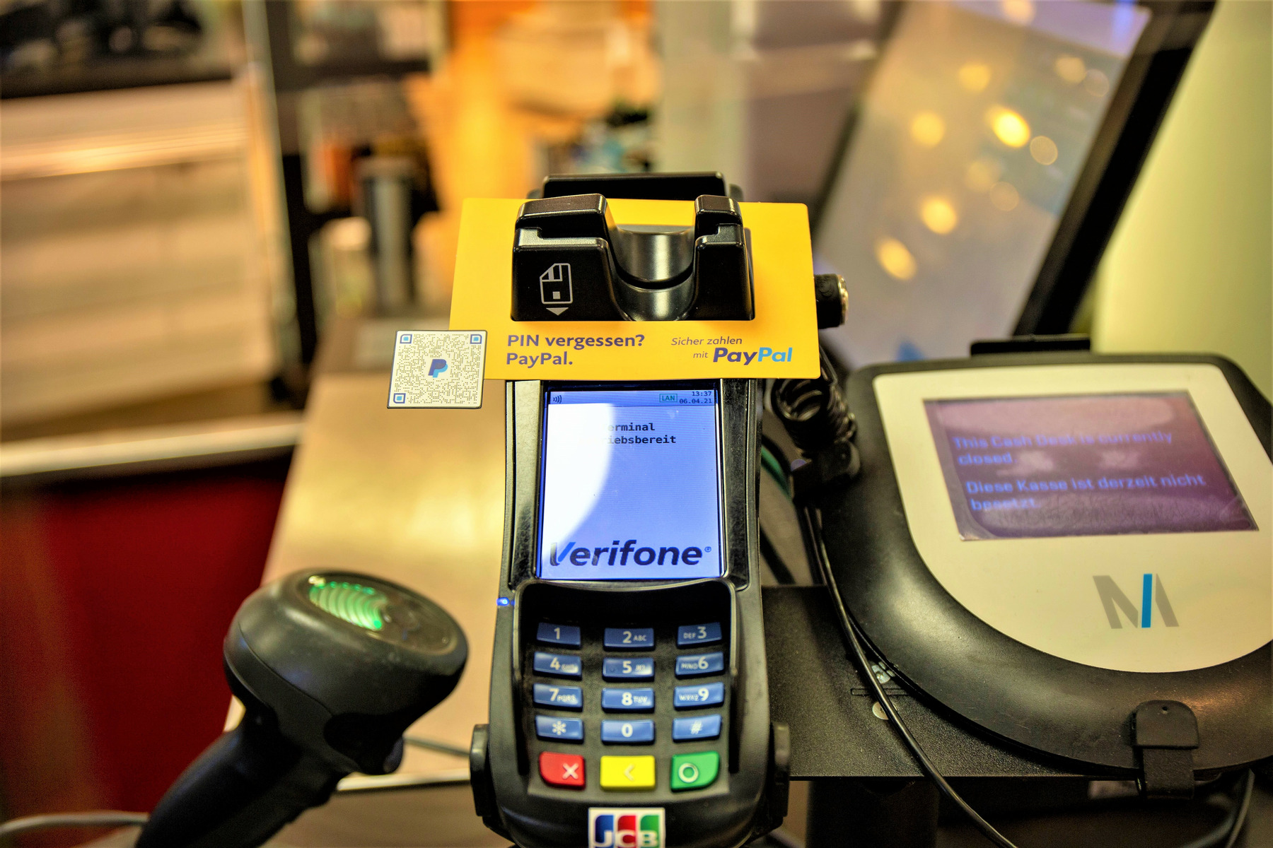 PayPal and Verifone new service